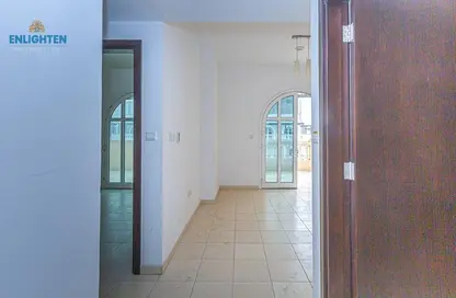 Apartment - 2 Bedrooms - 3 Bathrooms for sale in Summer 2 - Summer - Seasons Community - District 15 - Jumeirah Village Circle - Dubai