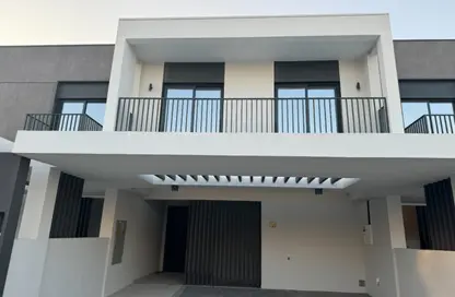 Apartment - 3 Bedrooms - 4 Bathrooms for rent in Greenviews 2 - EMAAR South - Dubai South (Dubai World Central) - Dubai