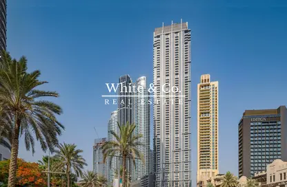 Apartment - 1 Bedroom - 2 Bathrooms for rent in Boulevard Point - Downtown Dubai - Dubai