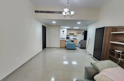 شقة - غرفة نوم - 1 حمام للايجار في شارع 64 - النهدة - الشارقة شقة - غرفة نوم - 1 حمام للايجار في شارع 64 - النهدة - الشارقة