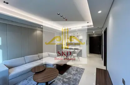 شقة - غرفة نوم - 2 حمامات للايجار في برج النبلاء - الخليج التجاري - دبي