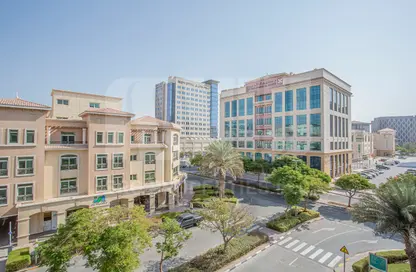 Apartment - 2 Bedrooms - 2 Bathrooms for rent in Al Razi Building - Dubai Healthcare City - Bur Dubai - Dubai