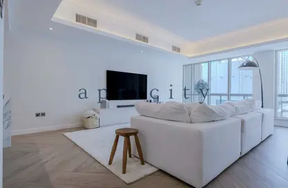 Apartment - 2 Bedrooms - 3 Bathrooms for sale in Al Majara 1 - Al Majara Towers - Dubai Marina - Dubai