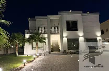 Villa - 5 Bedrooms - 7 Bathrooms for rent in Al Aweer 1 - Al Aweer - Dubai