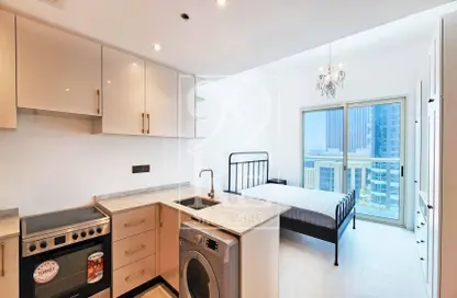 Apartment - Studio - 1 Bathroom for rent in Marina View Tower A - Marina View - Dubai Marina - Dubai