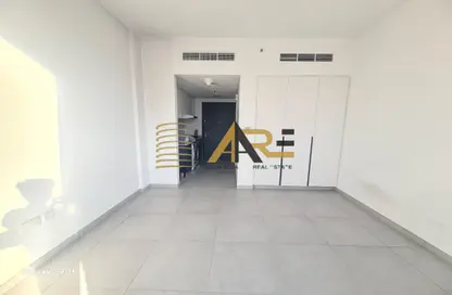 Apartment - Studio - 1 Bathroom for rent in East Village - Aljada - Sharjah