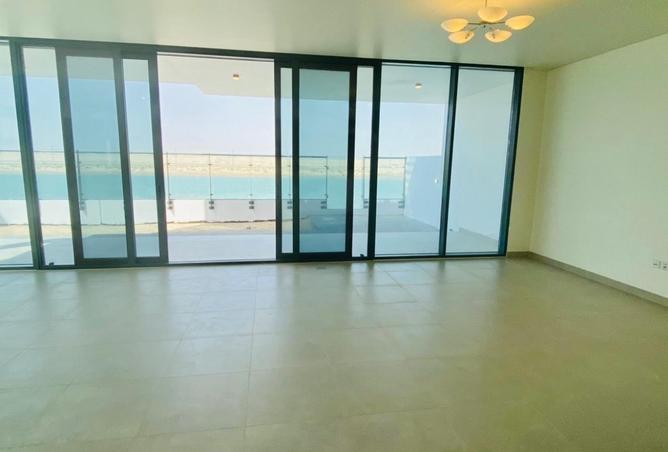 15618877 - صورة العقار 2