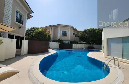 فيلا - 5 غرف نوم - 5 حمامات للايجار في فلل جميرا 3 - جميرا 3 - جميرا - دبي