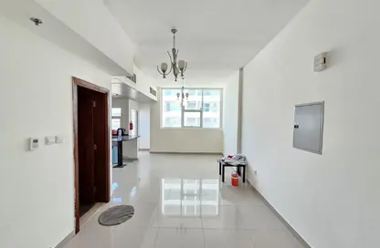 Apartment - 1 Bedroom - 1 Bathroom for rent in JS Tower - Dubai Sports City - Dubai