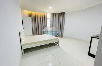 Apartment - Studio - 1 Bathroom for rent in Electra Street - Abu Dhabi