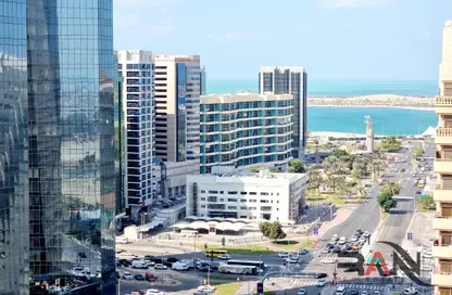 Apartment - 3 Bedrooms - 4 Bathrooms for rent in Hili Tower - Al Hosn - Al Khalidiya - Abu Dhabi