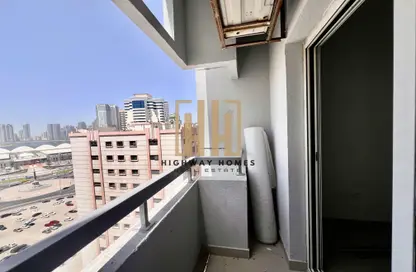 Apartment - 1 Bedroom - 1 Bathroom for rent in Al Mamzar Plaza - Al Taawun Street - Al Taawun - Sharjah