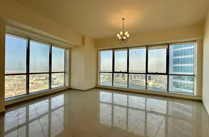 Apartment - 3 Bedrooms - 4 Bathrooms for rent in Julphar Residential Tower - Julphar Towers - Al Nakheel - Ras Al Khaimah