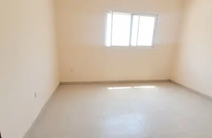 شقة - غرفة نوم - 1 حمام للايجار في مويلح - الشارقة