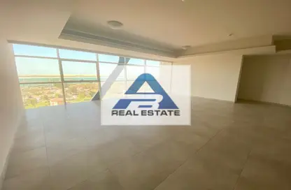Apartment - 3 Bedrooms - 4 Bathrooms for rent in Al Souq Tower - Corniche Road - Abu Dhabi