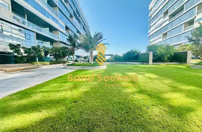Apartment - 4 Bedrooms - 5 Bathrooms for rent in Lamar Residences - Al Seef - Al Raha Beach - Abu Dhabi