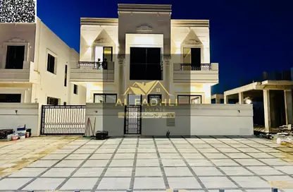 فيلا - 5 غرف نوم - 7 حمامات للبيع في الحليو 2 - الحليو - عجمان