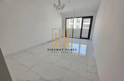 Apartment - 2 Bedrooms - 2 Bathrooms for rent in Muwaileh 29 Building - Muwaileh - Sharjah