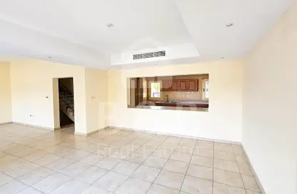 Townhouse - 3 Bedrooms - 3 Bathrooms for rent in The Townhouses at Al Hamra Village - Al Hamra Village - Ras Al Khaimah