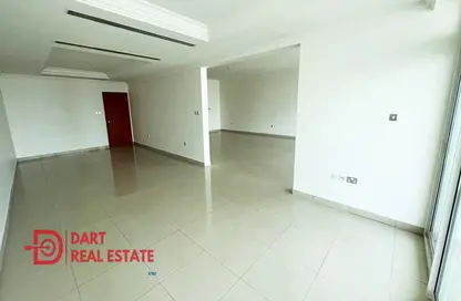 Empty Room image for: Apartment - 4 Bedrooms - 5 Bathrooms for rent in Bay View Tower - Marina Square - Al Reem Island - Abu Dhabi, Image 1