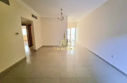 Apartment - 2 Bedrooms - 2 Bathrooms for rent in Al Hafeet Tower 8 - Al Nahda - Sharjah