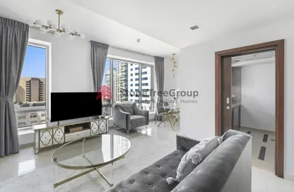 Living Room image for: Apartment - 1 Bedroom - 1 Bathroom for rent in Blakely Tower - Park Island - Dubai Marina - Dubai, Image 1