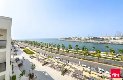 شقة - 2 غرف نوم - 2 حمامات للايجار في لاريف - مبنى 4 - لا مير - الجميرا - دبي