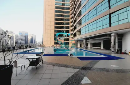 Apartment - 3 Bedrooms - 4 Bathrooms for rent in Hamdan Street - Abu Dhabi