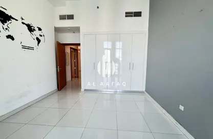 دوبلكس - 3 غرف نوم - 5 حمامات للايجار في مجمع الريان - النهدة - الشارقة