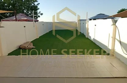 شقة - 2 غرف نوم - 3 حمامات للايجار في طراز عربي - فيلات الريف - الريف - أبوظبي