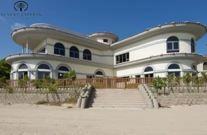 Villa - 5 Bedrooms - 6 Bathrooms for rent in Signature Villas Frond D - Signature Villas - Palm Jumeirah - Dubai