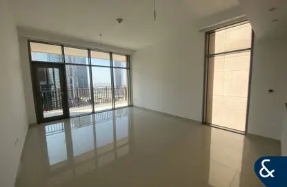 Apartment - 2 Bedrooms - 3 Bathrooms for sale in Boulevard Crescent Tower 1 - BLVD Crescent - Downtown Dubai - Dubai