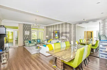 Apartment - 2 Bedrooms - 3 Bathrooms for rent in Al Habool - Shoreline Apartments - Palm Jumeirah - Dubai