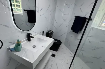 Apartment - 1 Bedroom - 1 Bathroom for rent in Jumeirah Lake Towers - Dubai