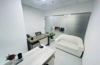 Office Space - Studio - 1 Bathroom for rent in Aspin Tower - Sheikh Zayed Road - Dubai