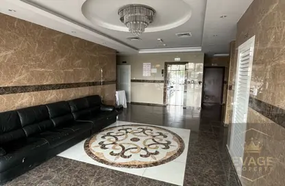 عمارة بالكامل - استوديو - 8 حمامات للبيع في أبراج الراشدية - الراشدية - عجمان وسط المدينة - عجمان
