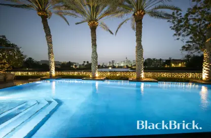 Villa - 6 Bedrooms - 5 Bathrooms for sale in Meadows 5 - Meadows - Dubai