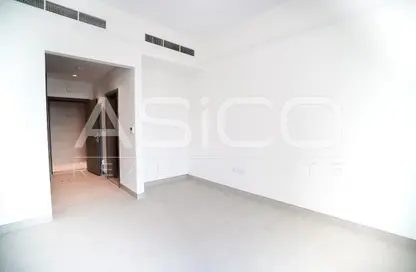 Shop - Studio for rent in Al Huda Building - Naif - Deira - Dubai