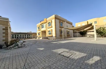 Villa - 5 Bedrooms - 7 Bathrooms for rent in Mohamed Bin Zayed Centre - Mohamed Bin Zayed City - Abu Dhabi