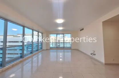 Apartment - 4 Bedrooms - 4 Bathrooms for rent in Silver Sands 2 - Mankhool - Bur Dubai - Dubai Apartment - 4 Bedrooms - 4 Bathrooms for rent in Silver Sands 2 - Mankhool - Bur Dubai - Dubai