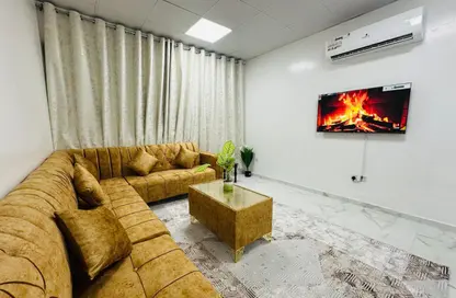 Apartment - 2 Bedrooms - 2 Bathrooms for rent in Al Mowaihat 2 - Al Mowaihat - Ajman