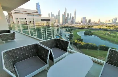 Apartment - 3 Bedrooms - 5 Bathrooms for rent in Vida Residence 2 - Vida Residence - The Hills - Dubai