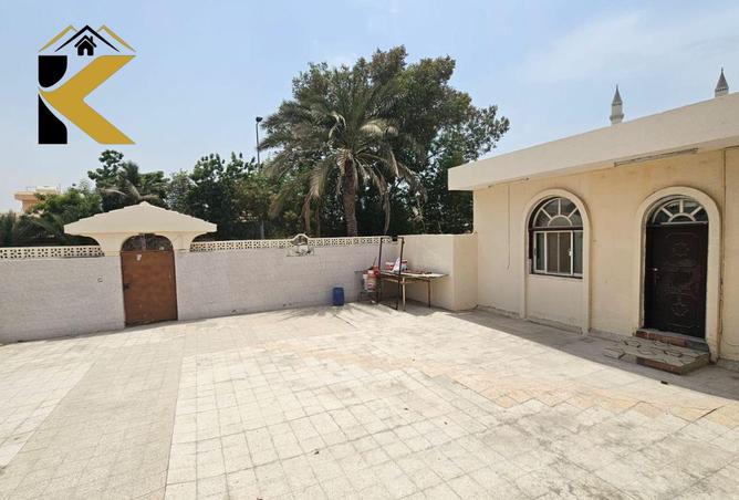 15202386 - Property Image 2