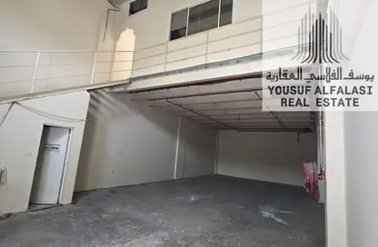 Warehouse - Studio - 2 Bathrooms for rent in Al Jurf Industrial 3 - Al Jurf Industrial - Ajman