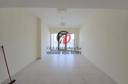Apartment - 2 Bedrooms - 3 Bathrooms for rent in Al Waleed Garden 1 - Al Waleed Garden - Al Jaddaf - Dubai
