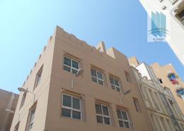Commercial Building in prime location in Al Dhaghaya