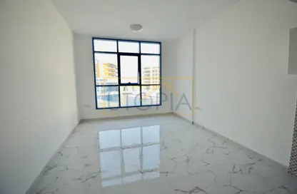 Apartment - Studio - 1 Bathroom for rent in Al Amir Building - Arjan - Dubai