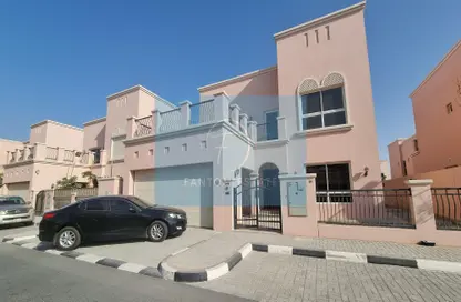 Villa - 4 Bedrooms - 6 Bathrooms for rent in Nad Al Sheba Villas - Nad Al Sheba 3 - Nad Al Sheba - Dubai