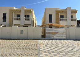 Villa - 3 bedrooms - 6 bathrooms for sale in Al Yasmeen 1 - Al Yasmeen - Ajman