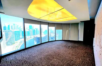 مكتب - استوديو - 1 حمام للايجار في برج بايناري - الخليج التجاري - دبي